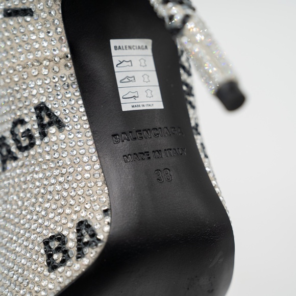 size 38 EU / 8 US Balenciaga Square Knife Pump Crystal Embellished Strass Silver - Picture 9 of 12